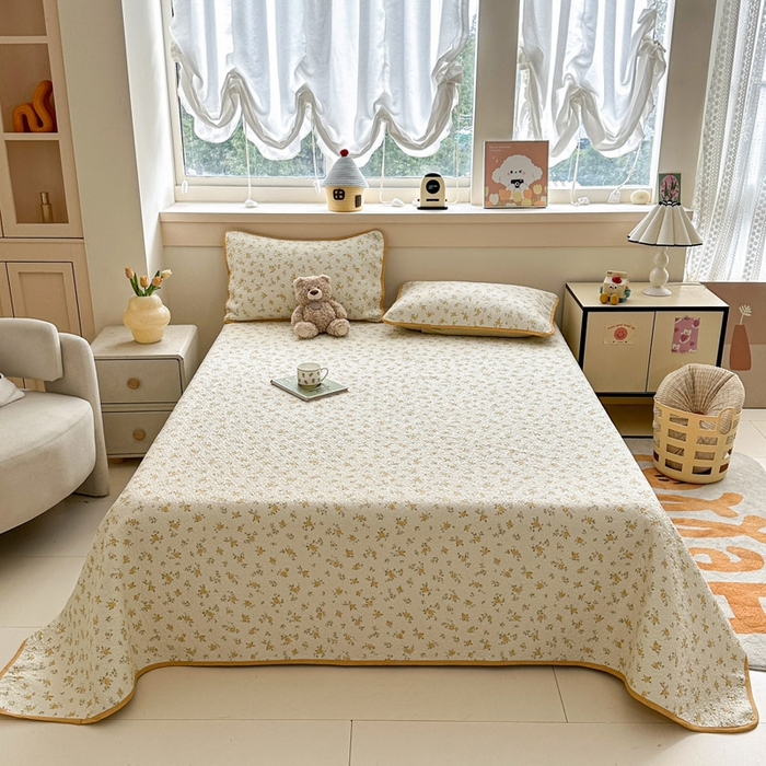 91家纺网 家纺一手货源 找家纺 绵庭家纺 2025新款双面全棉夹棉床盖 故事小黄花