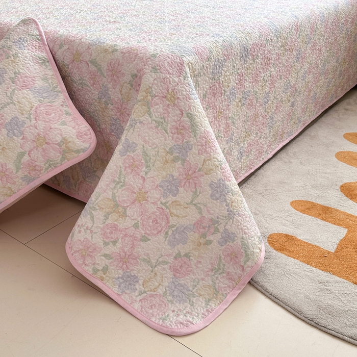 91家纺网 家纺一手货源 找家纺 绵庭家纺 2025新款双面全棉夹棉床盖 荆棘诗