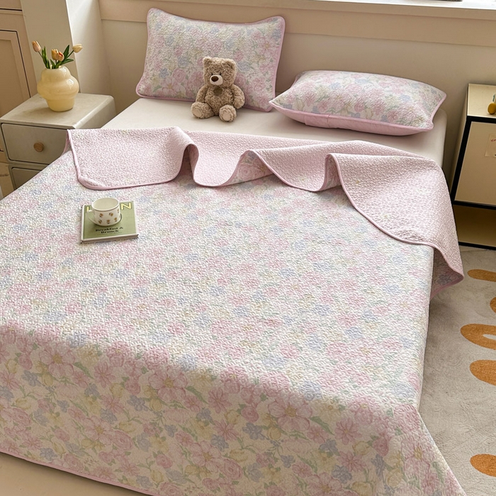 91家纺网 家纺一手货源 找家纺 绵庭家纺 2025新款双面全棉夹棉床盖 荆棘诗