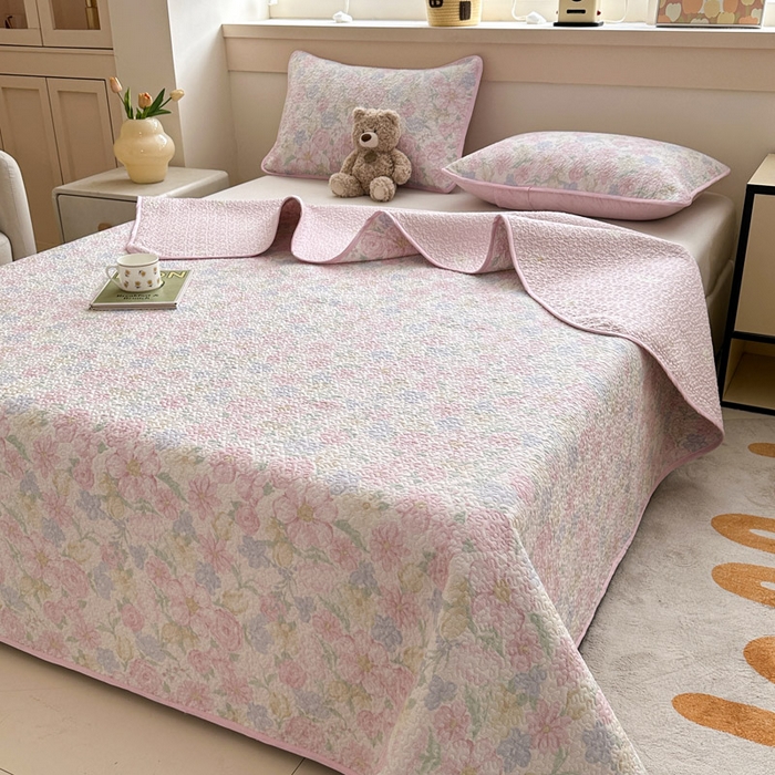 91家纺网 家纺一手货源 找家纺 绵庭家纺 2025新款双面全棉夹棉床盖 荆棘诗