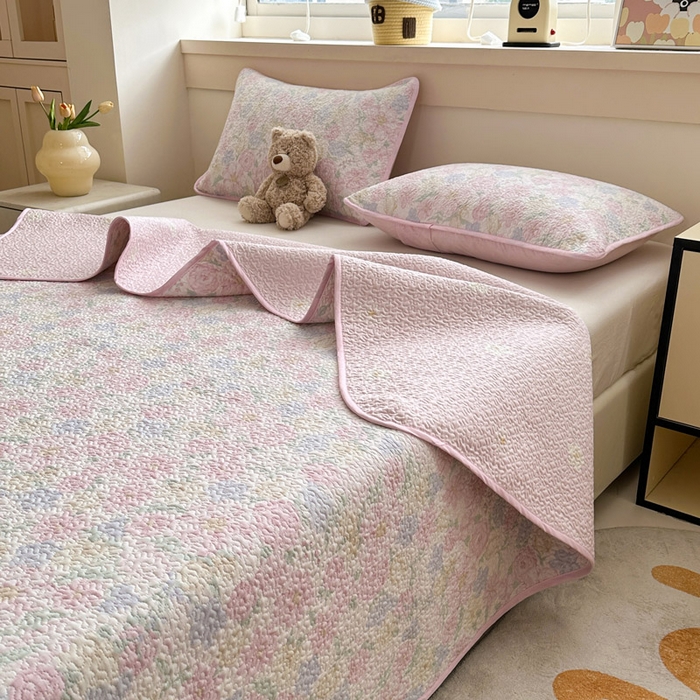 91家纺网 家纺一手货源 找家纺 绵庭家纺 2025新款双面全棉夹棉床盖 荆棘诗