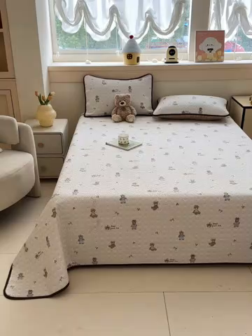 91家纺网 家纺一手货源 找家纺 绵庭家纺 2025新款双面全棉夹棉床盖 米熊