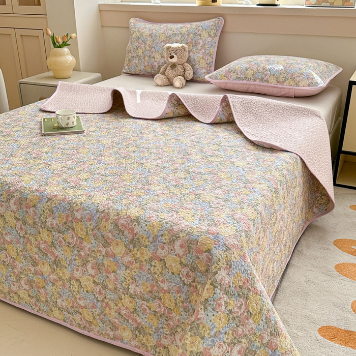 91家纺网 家纺一手货源 找家纺 绵庭家纺 2025新款双面全棉夹棉床盖 暖阳绿意