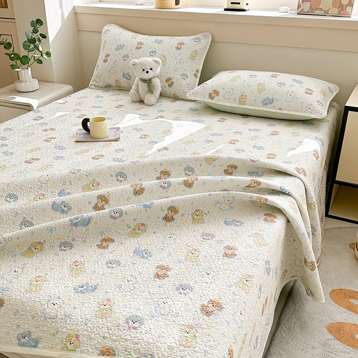 91家纺网 家纺一手货源 找家纺 绵庭家纺 2025新款双面全棉夹棉床盖 童趣绘彩