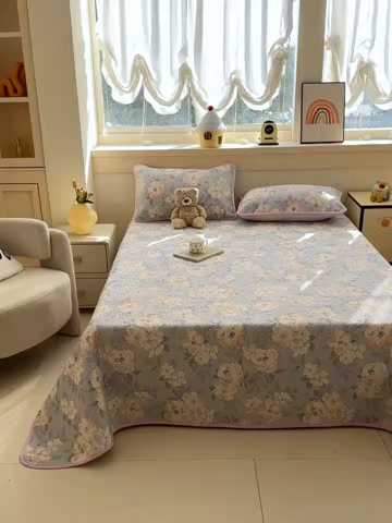 91家纺网 家纺一手货源 找家纺 绵庭家纺 2025新款双面全棉夹棉床盖 幽兰花梦-紫