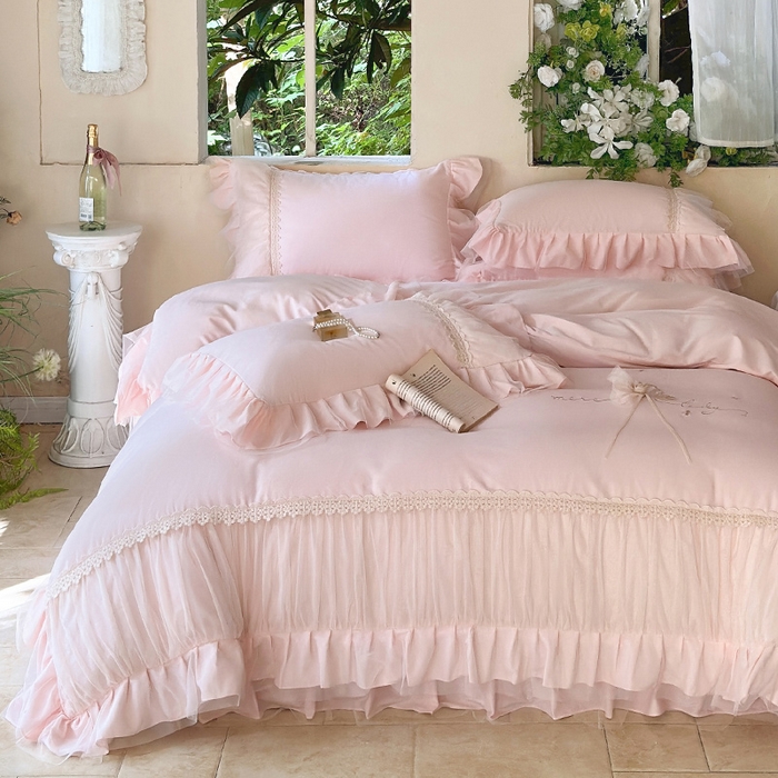 91家纺网 家纺一手货源 找家纺 乐朵家居 2026新款 蝴蝶仙子 全棉磨毛床单款床盖款四件套（控价 床单款298 床盖款358） 浅粉玉