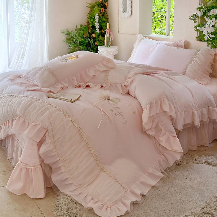 91家纺网 家纺一手货源 找家纺 乐朵家居 2026新款 蝴蝶仙子 全棉磨毛床单款床盖款四件套（控价 床单款298 床盖款358） 浅粉玉