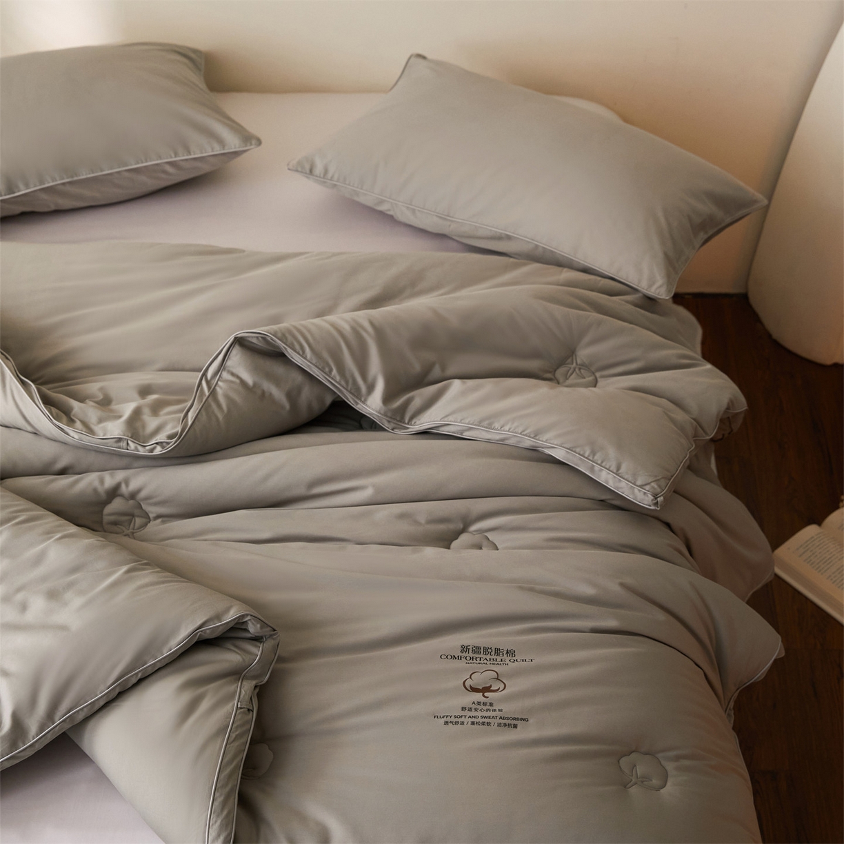 91家纺网 家纺一手货源 找家纺 头等舱 2026新款全棉A类（7A抗菌）脱脂100%棉花被（空镜图） 脱脂-灰