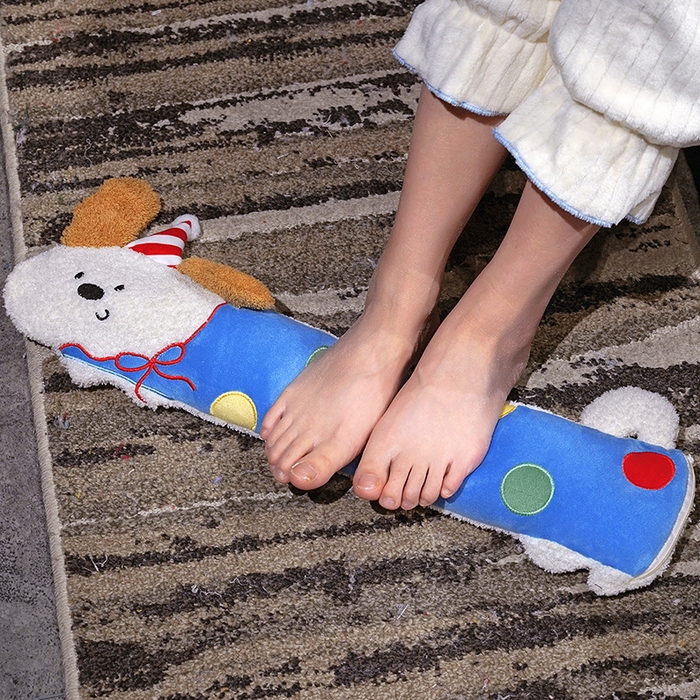 91家纺网 家纺一手货源 找家纺 （总）仟亿莱 2026新款翘耳小狗注水长条热水袋