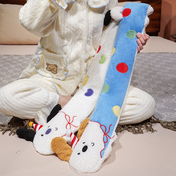 91家纺网 家纺一手货源 找家纺 仟亿莱 2026新款翘耳小狗注水长条热水袋 注水糖豆狗