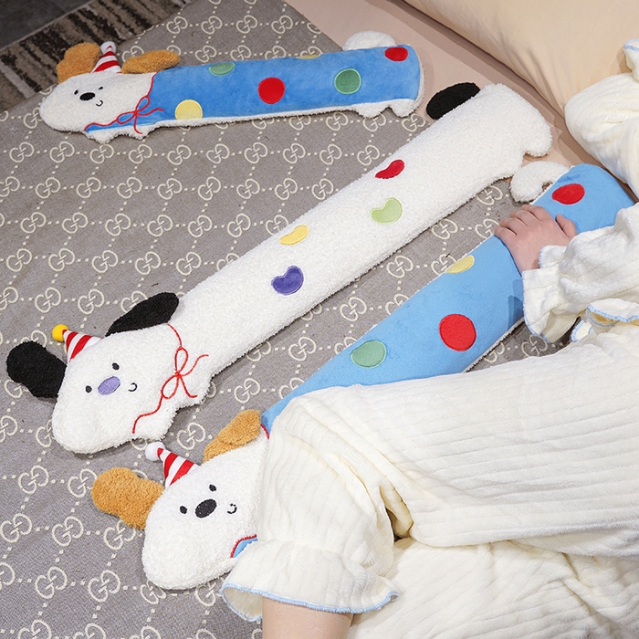 91家纺网 家纺一手货源 找家纺 仟亿莱 2026新款翘耳小狗注水长条热水袋 注水糖豆狗