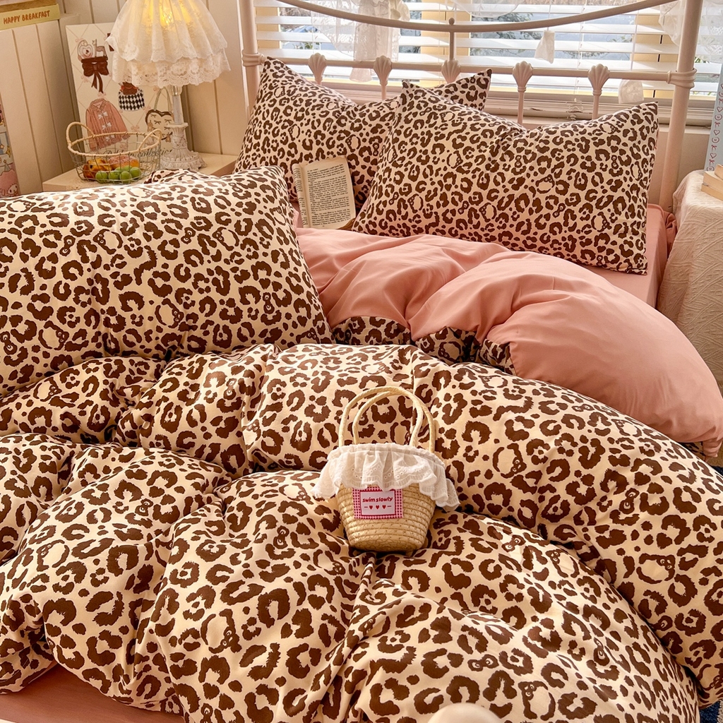 91家纺网 家纺一手货源 找家纺 玉海棠家纺 2026新款古法水洗仿棉云感纱四件套 豹纹