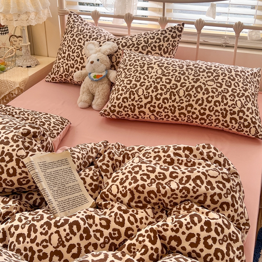 91家纺网 家纺一手货源 找家纺 玉海棠家纺 2026新款古法水洗仿棉云感纱四件套 豹纹