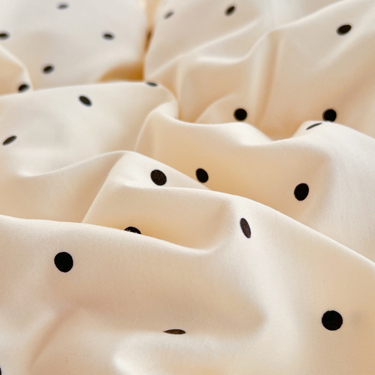 91家纺网 家纺一手货源 找家纺 玉海棠家纺 2026新款古法水洗仿棉云感纱四件套 初恋