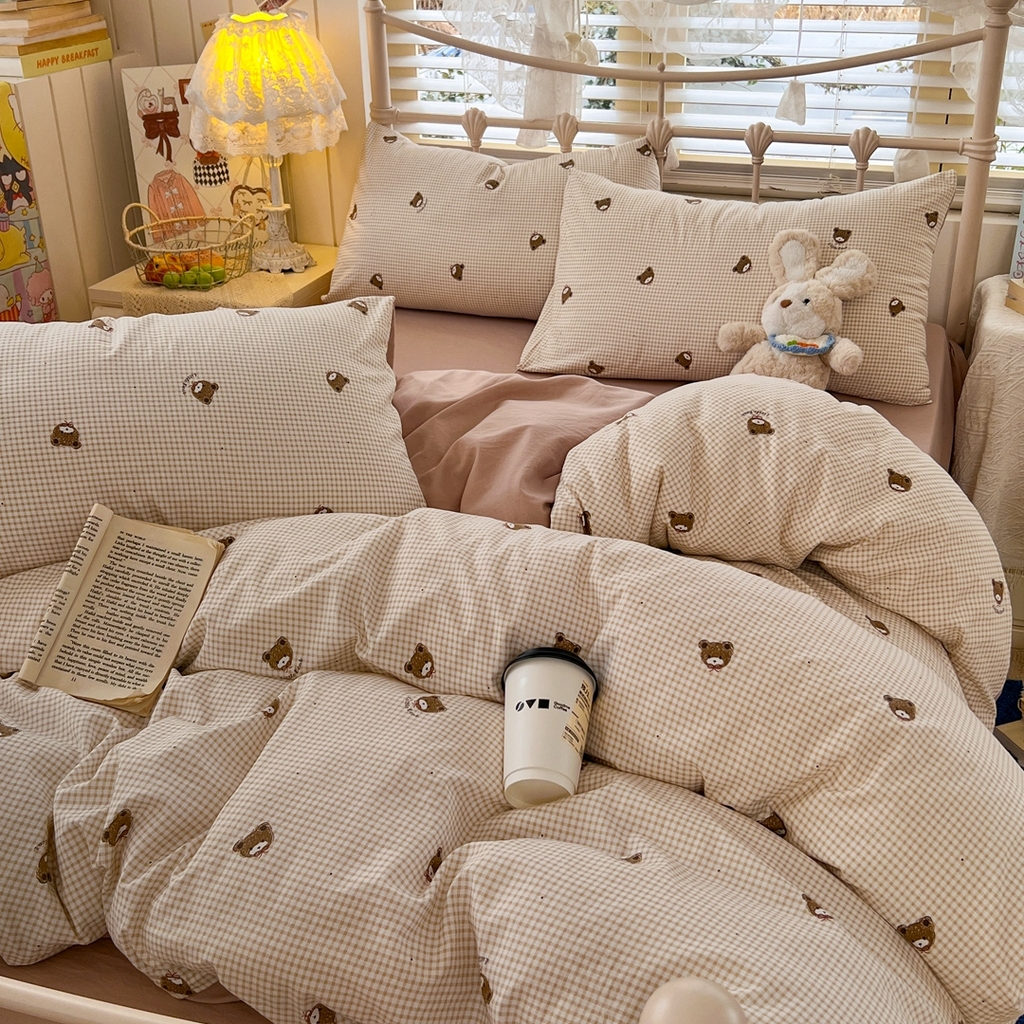 91家纺网 家纺一手货源 找家纺 玉海棠家纺 2026新款古法水洗仿棉云感纱四件套 格调熊