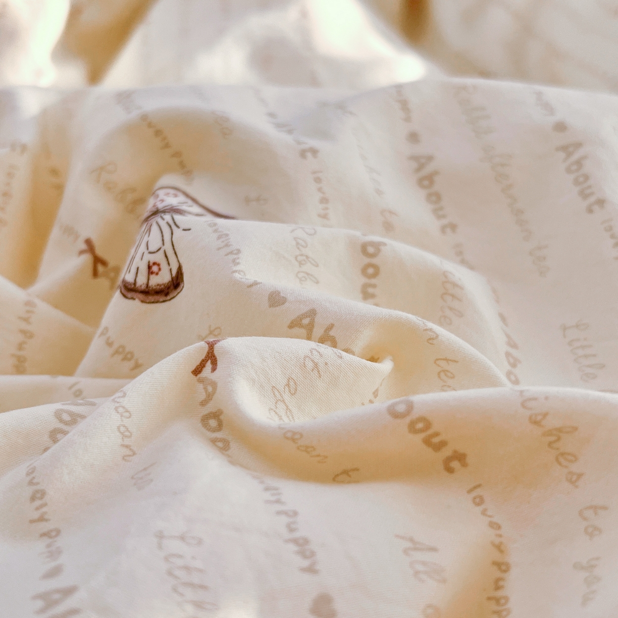 91家纺网 家纺一手货源 找家纺 玉海棠家纺 2026新款古法水洗仿棉云感纱四件套 蝴蝶飞