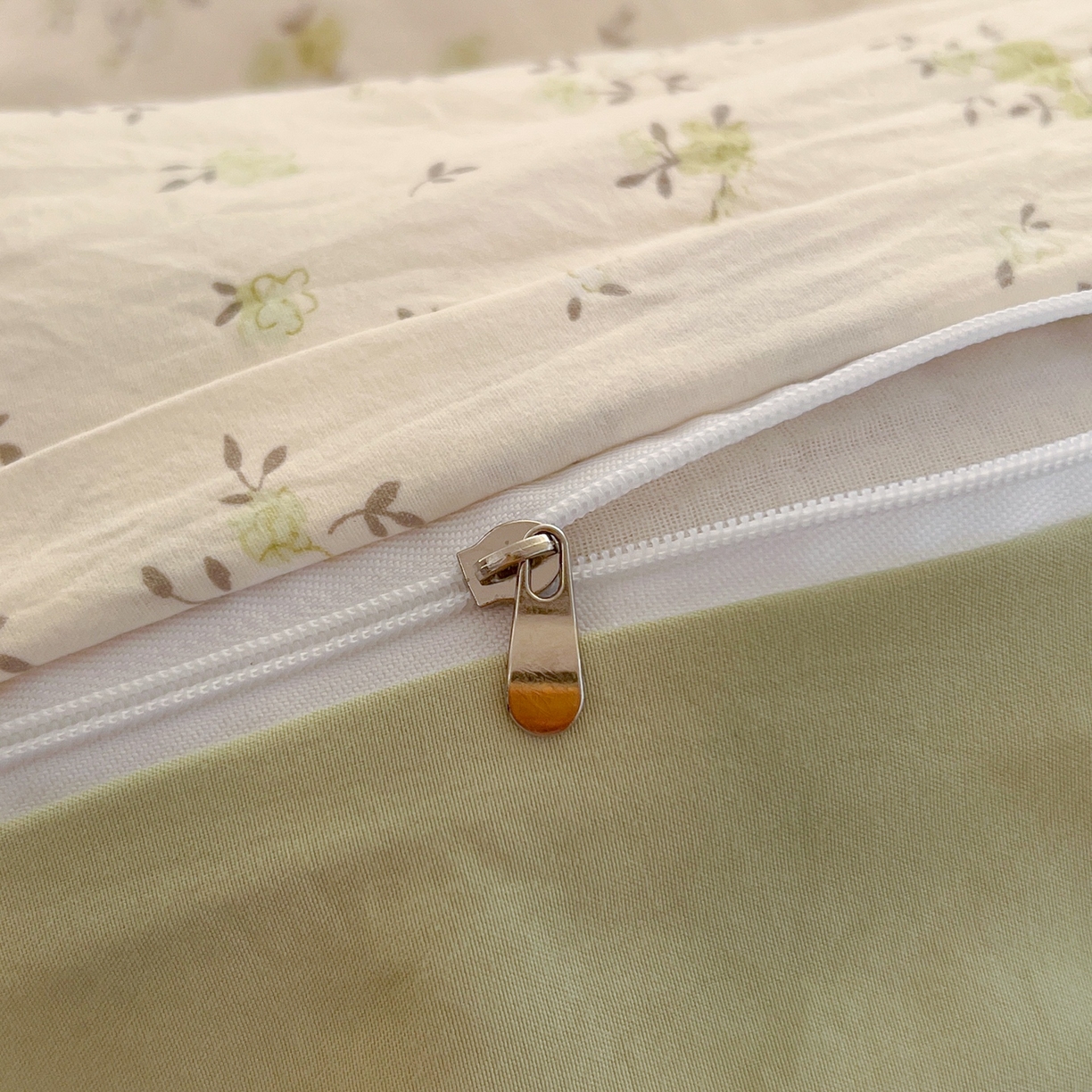 91家纺网 家纺一手货源 找家纺 玉海棠家纺 2026新款古法水洗仿棉云感纱四件套 绿野仙踪