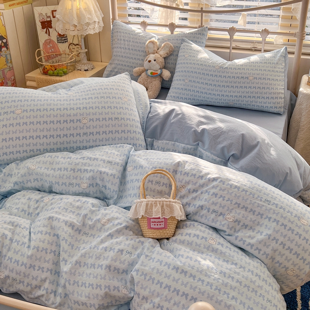 91家纺网 家纺一手货源 找家纺 玉海棠家纺 2026新款古法水洗仿棉云感纱四件套 浅蓝童话集