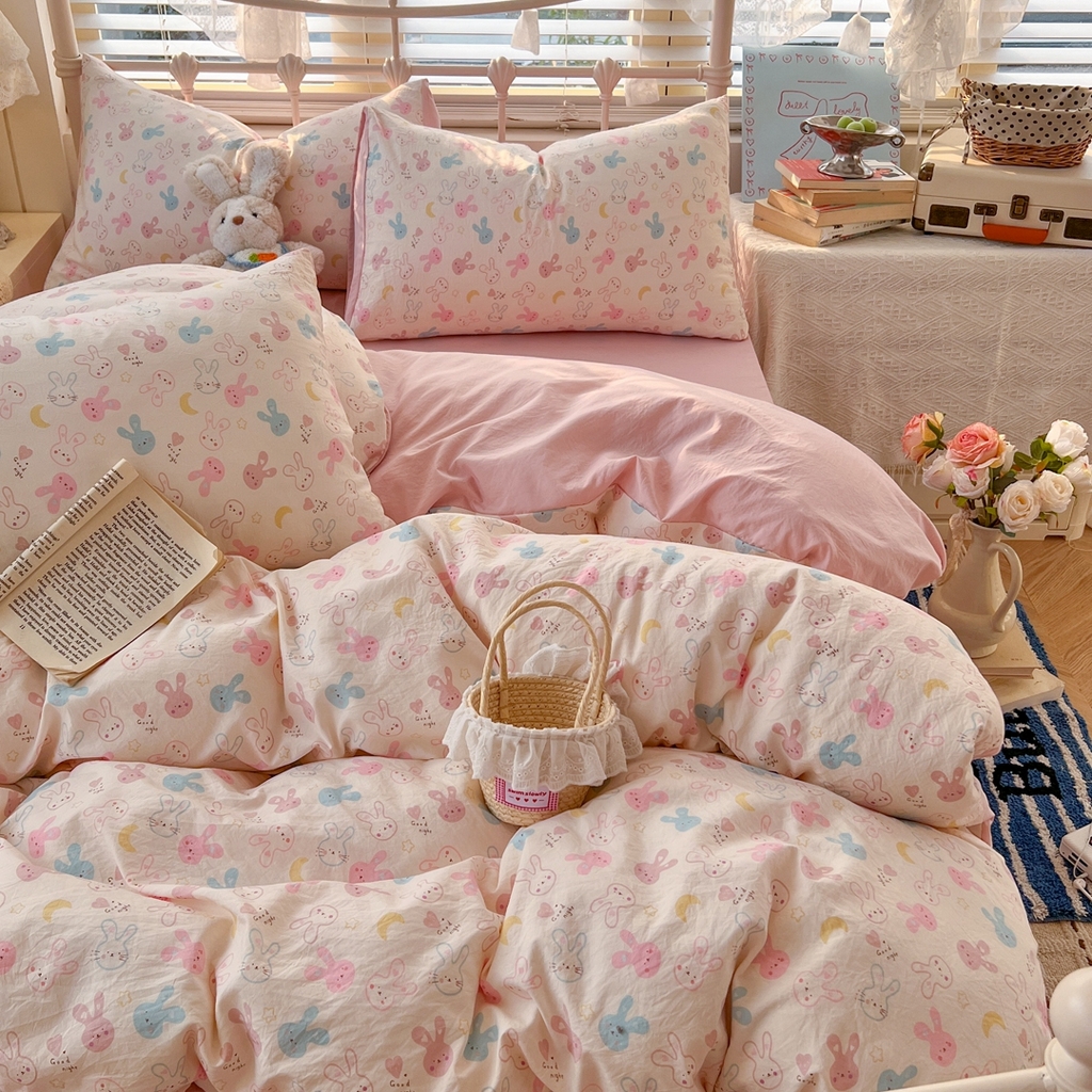 91家纺网 家纺一手货源 找家纺 玉海棠家纺 2026新款古法水洗仿棉云感纱四件套 软萌七彩兔