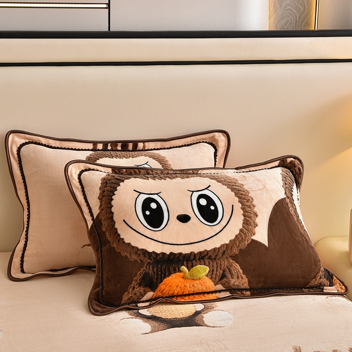 91家纺网 家纺一手货源 找家纺 绒宴 2025新款8.5斤牛奶绒金貂法莱绒床裙款保暖四件套 拉布布