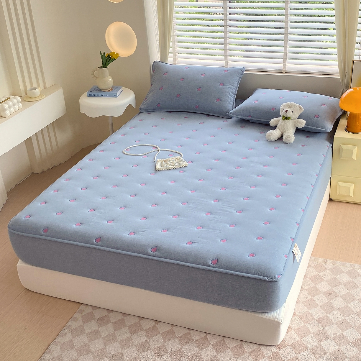 91家纺网 家纺一手货源 找家纺 卡诗兰 2026新款全棉色织夹棉刺绣床笠-爱意满满 爱意满满-蓝青色