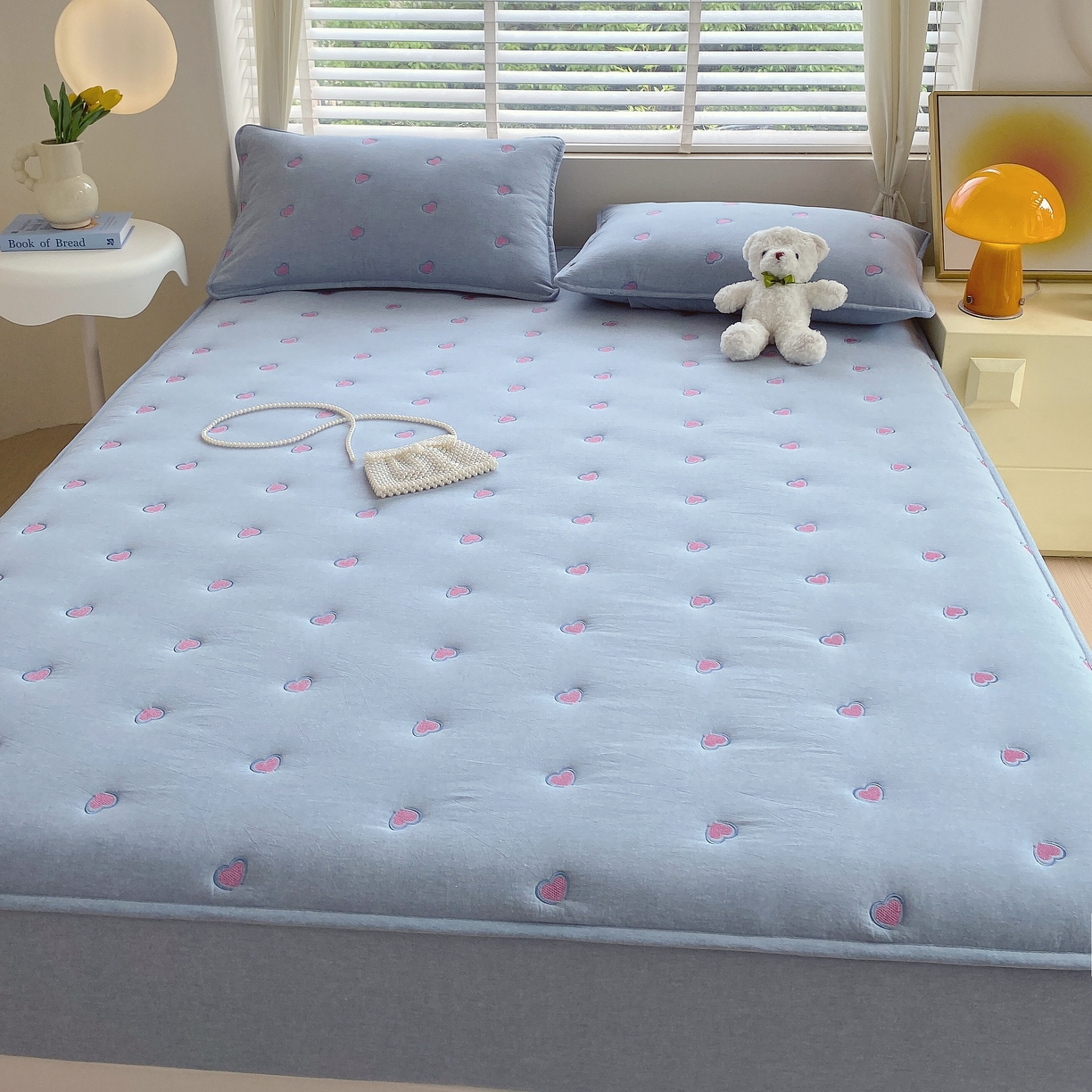 91家纺网 家纺一手货源 找家纺 卡诗兰 2026新款全棉色织夹棉刺绣床笠-爱意满满 爱意满满-蓝青色