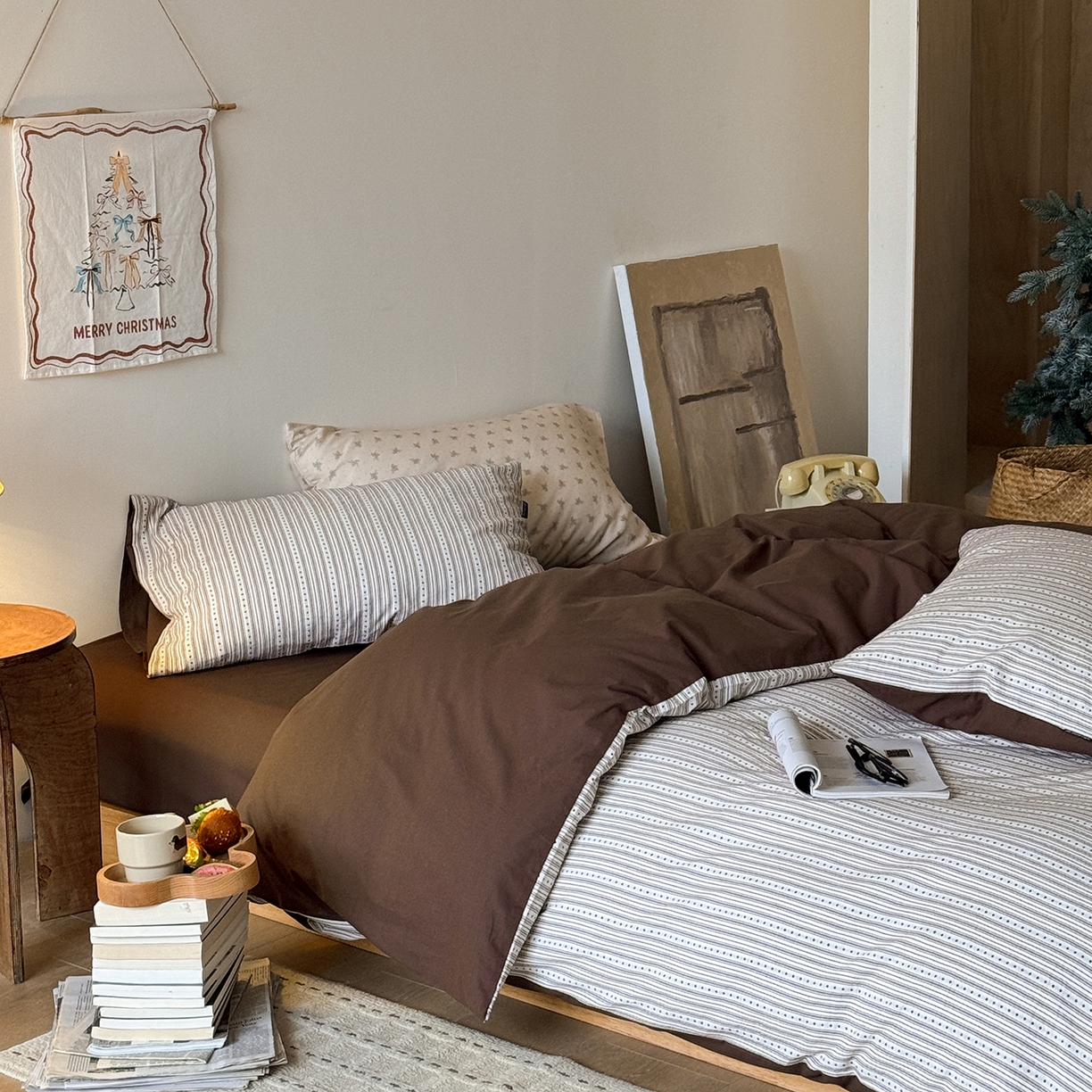 91家纺网 家纺一手货源 找家纺 蜜宿 2026新款全棉色织提花四件套-半岛日记 半岛日记（咖）