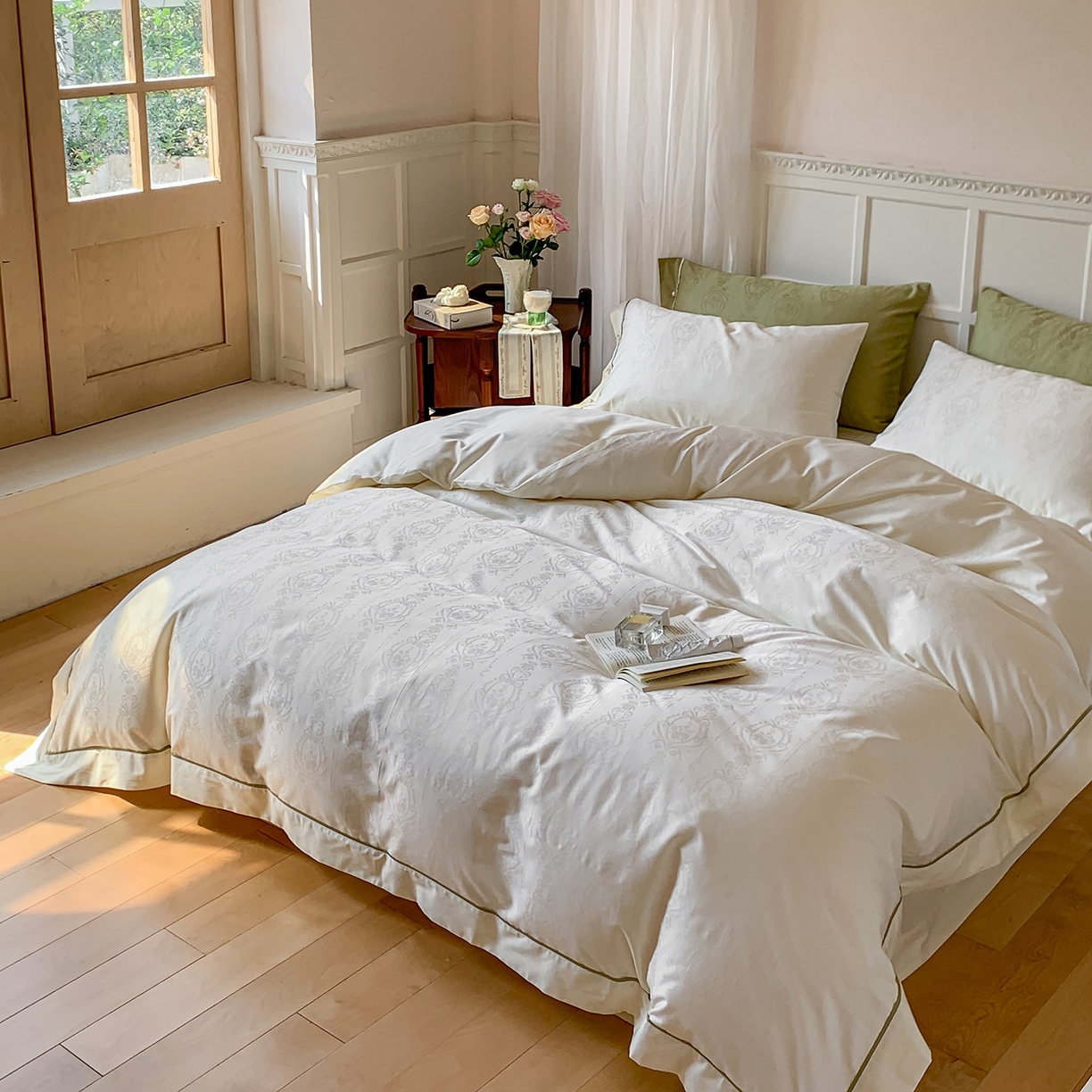 91家纺网 家纺一手货源 找家纺 优然居家纺 2026新款100支全工艺提花法式浪漫珍珠扣四件套-米兰系列 米兰奶白