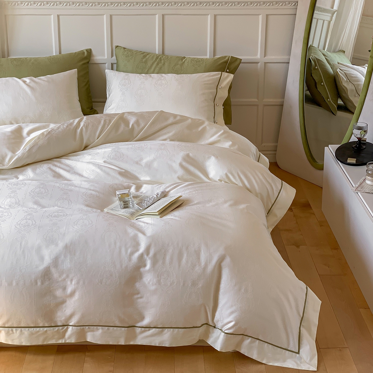 91家纺网 家纺一手货源 找家纺 优然居家纺 2026新款100支全工艺提花法式浪漫珍珠扣四件套-米兰系列 米兰奶白