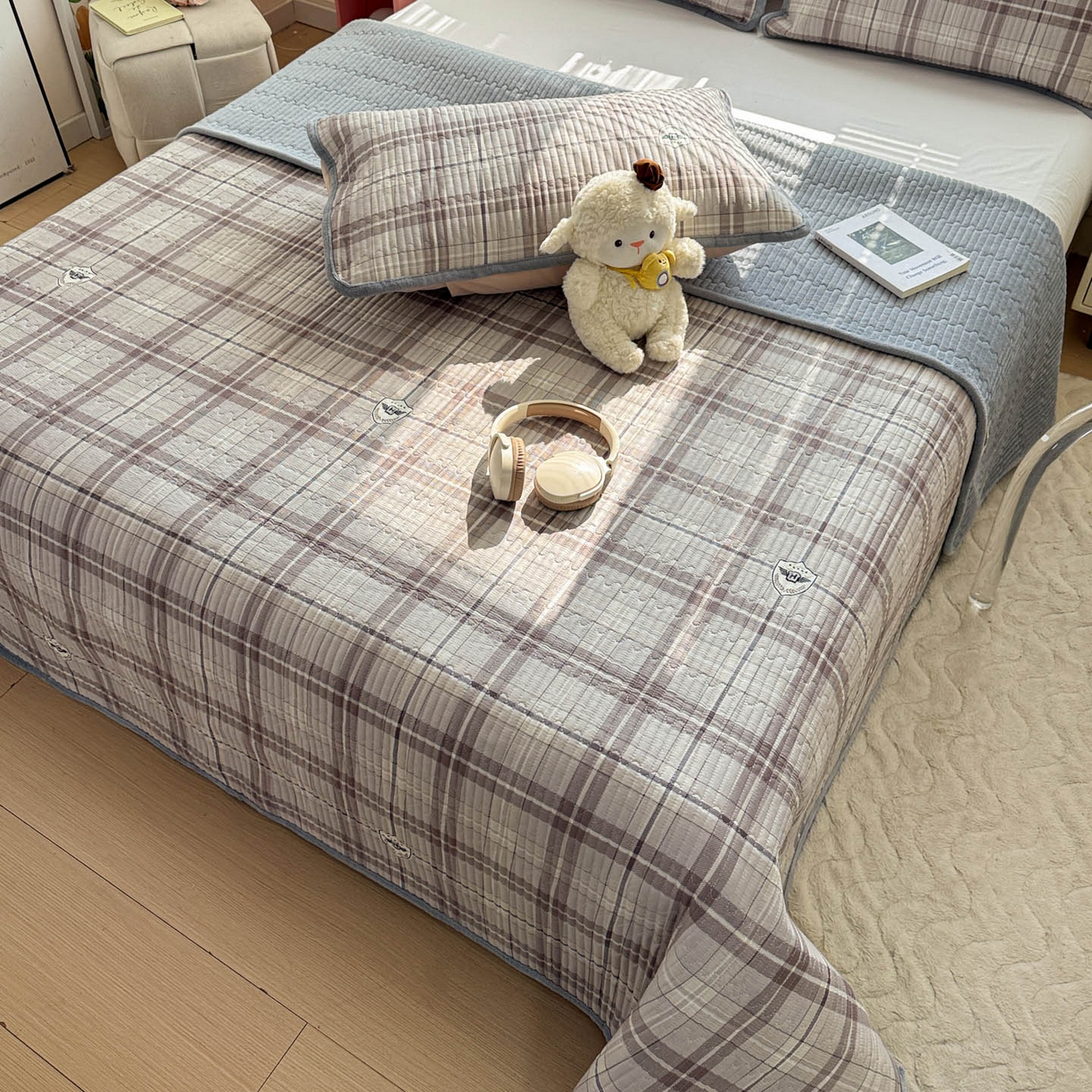 91家纺网 家纺一手货源 找家纺 （总）恒尚居 2026新款纯棉牛奶绒床盖双面两用夹棉床单床垫-秋冬款 四季通用