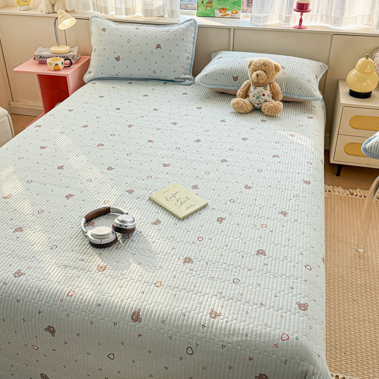 91家纺网 家纺一手货源 找家纺 恒尚居 2026新款纯棉牛奶绒床盖双面两用夹棉床单床垫-秋冬款 四季通用 布布熊【A纯棉-B牛奶绒】