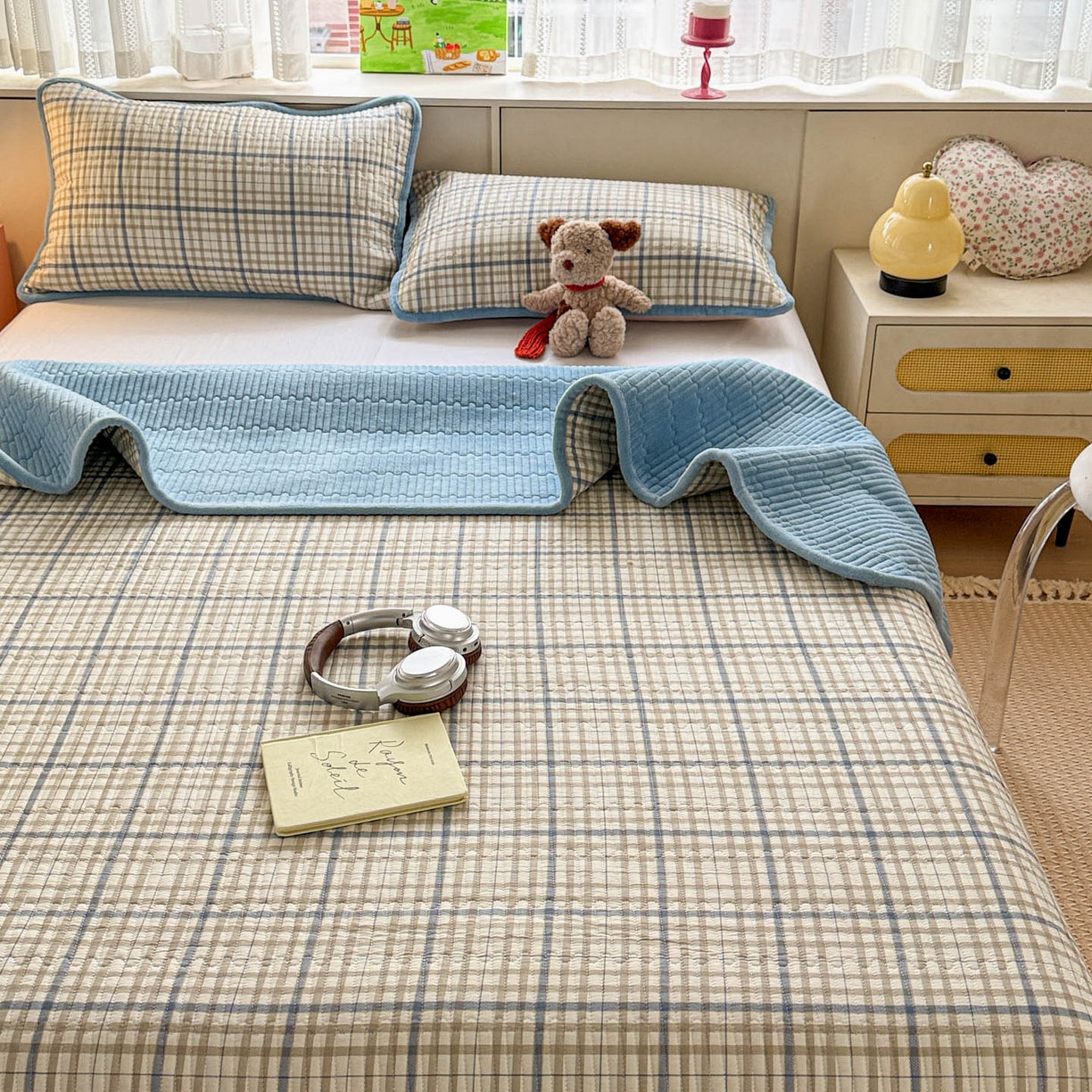 91家纺网 家纺一手货源 找家纺 恒尚居 2026新款纯棉牛奶绒床盖双面两用夹棉床单床垫-秋冬款 四季通用 大格蓝灰【A纯棉-B牛奶绒】