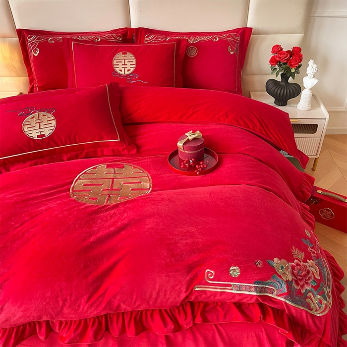 91家纺网 家纺一手货源 找家纺 （总）富之雅婚庆 2025新款高克重全工艺牛奶绒宝宝绒刺绣婚庆四件套