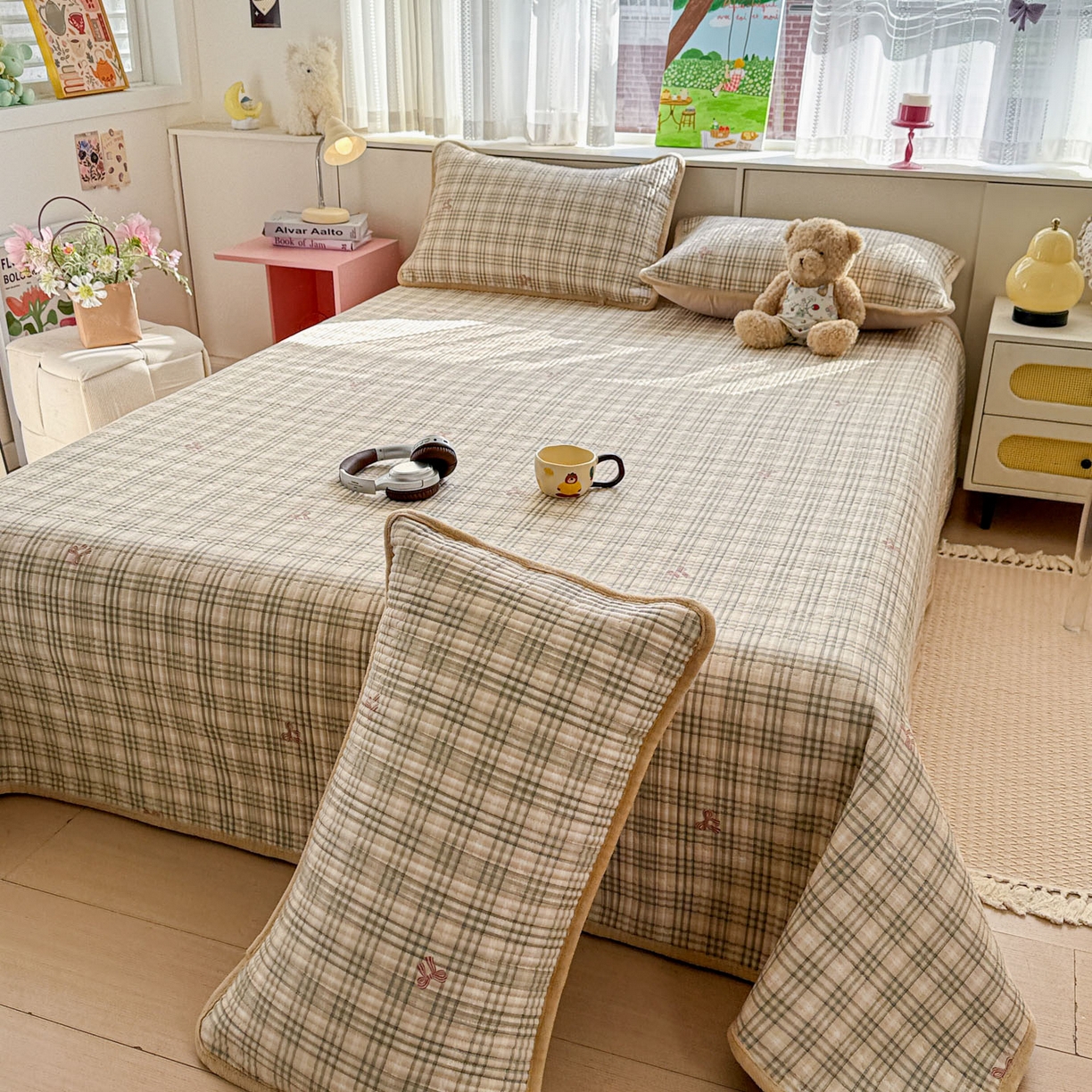 91家纺网 家纺一手货源 找家纺 恒尚居 2026新款纯棉牛奶绒床盖双面两用夹棉床单床垫-秋冬款 四季通用 卡其格【A纯棉-B牛奶绒】