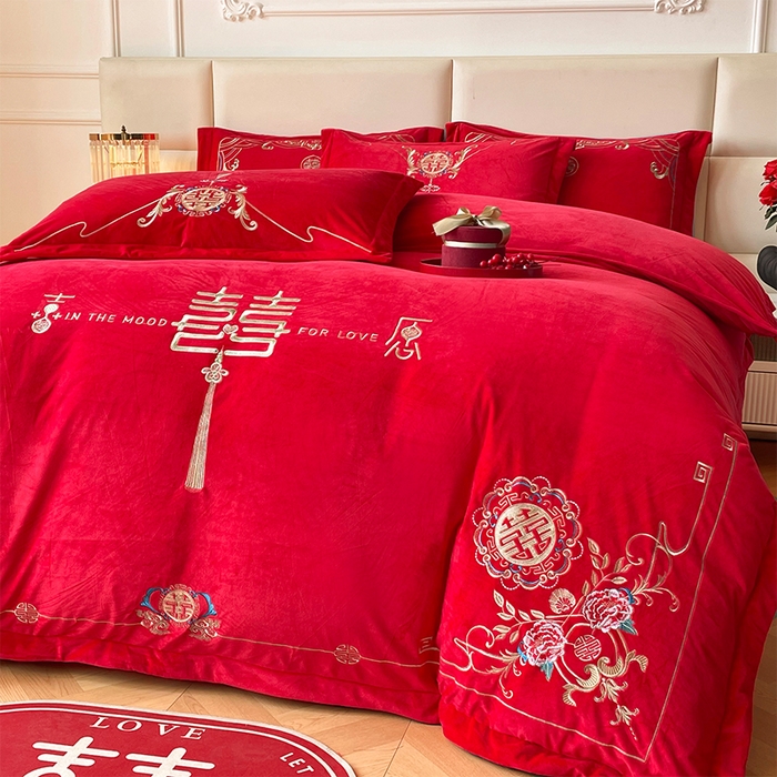 91家纺网 家纺一手货源 找家纺 富之雅婚庆 2025新款高克重全工艺牛奶绒宝宝绒刺绣婚庆四件套 缘定三生（宝宝绒）