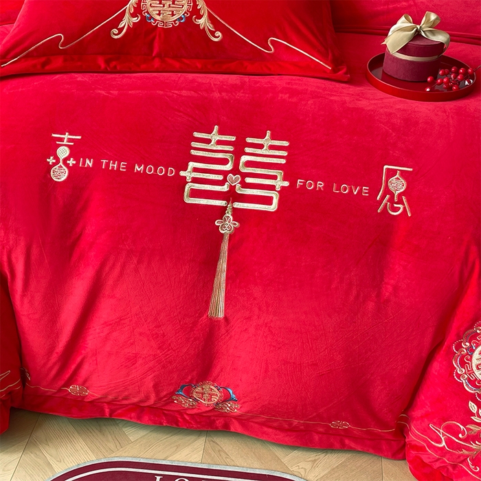 91家纺网 家纺一手货源 找家纺 富之雅婚庆 2025新款高克重全工艺牛奶绒宝宝绒刺绣婚庆四件套 缘定三生（宝宝绒）