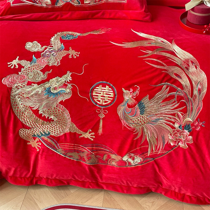 91家纺网 家纺一手货源 找家纺 富之雅婚庆 2025新款高克重全工艺牛奶绒宝宝绒刺绣婚庆四件套 龙凤双喜（宝宝绒）