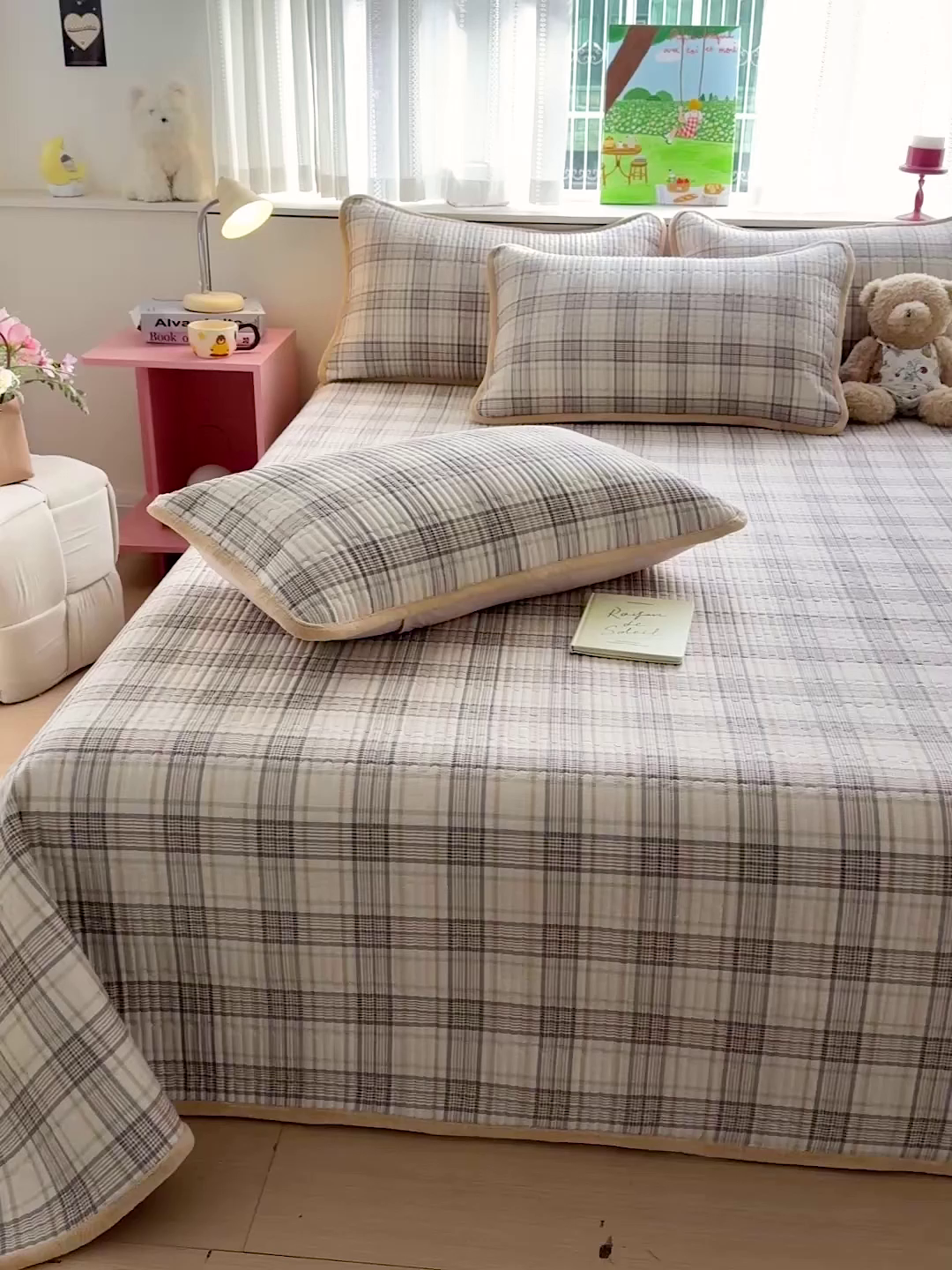 91家纺网 家纺一手货源 找家纺 恒尚居 2026新款纯棉牛奶绒床盖双面两用夹棉床单床垫-秋冬款 四季通用 纽约格【A纯棉-B牛奶绒】