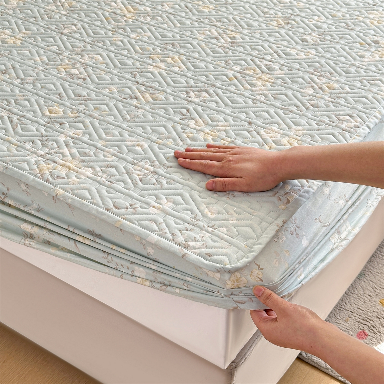 91家纺网 家纺一手货源 找家纺 忘忧草 2025新款清新简约全棉印花夹棉床笠 苏林-绿