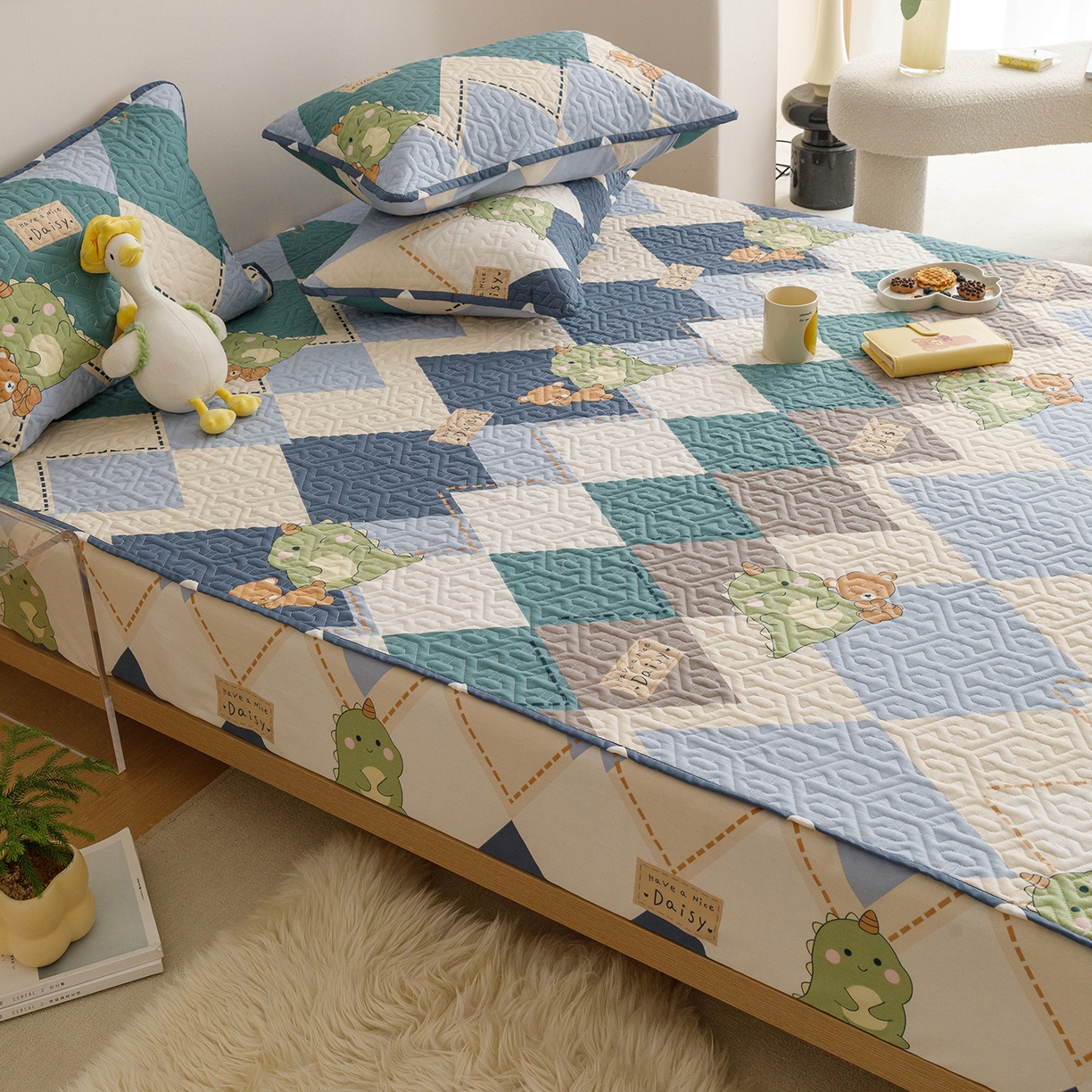 91家纺网 家纺一手货源 找家纺 忘忧草 2025新款清新简约全棉印花夹棉床笠 淘淘龙