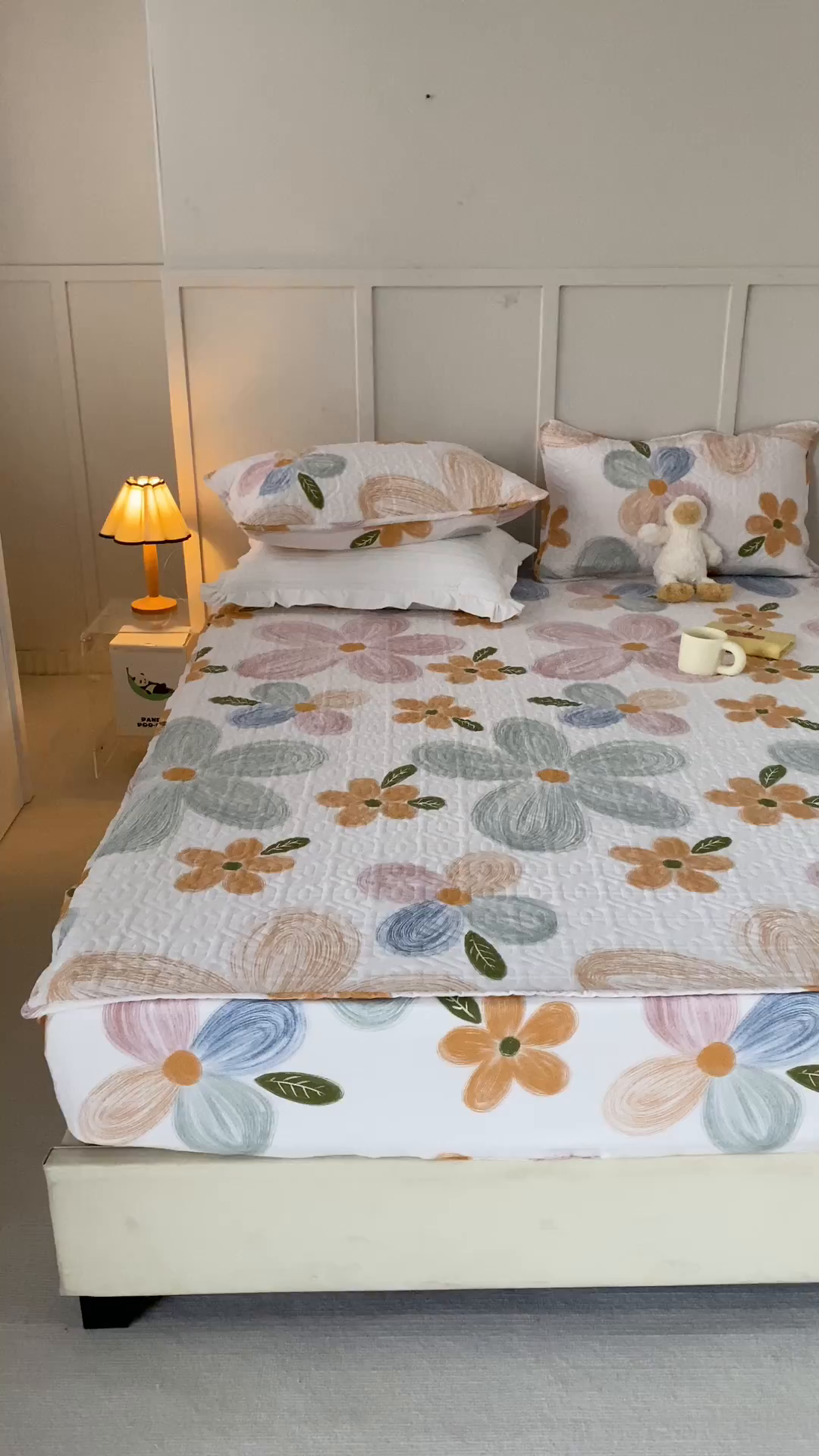 91家纺网 家纺一手货源 找家纺 忘忧草 2025新款清新简约全棉印花夹棉床笠 秋洛