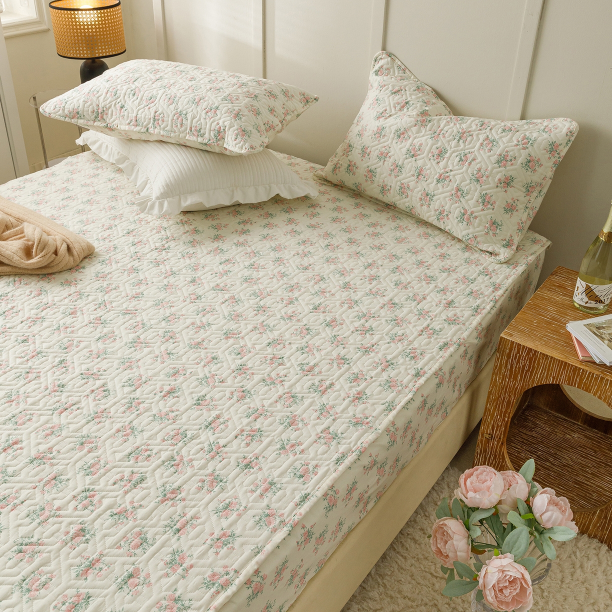 91家纺网 家纺一手货源 找家纺 忘忧草 2025新款清新简约全棉印花夹棉床笠 少女心