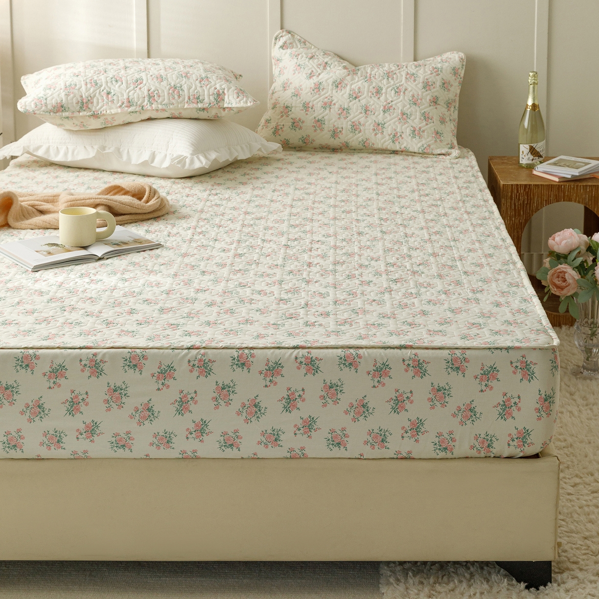 91家纺网 家纺一手货源 找家纺 忘忧草 2025新款清新简约全棉印花夹棉床笠 少女心