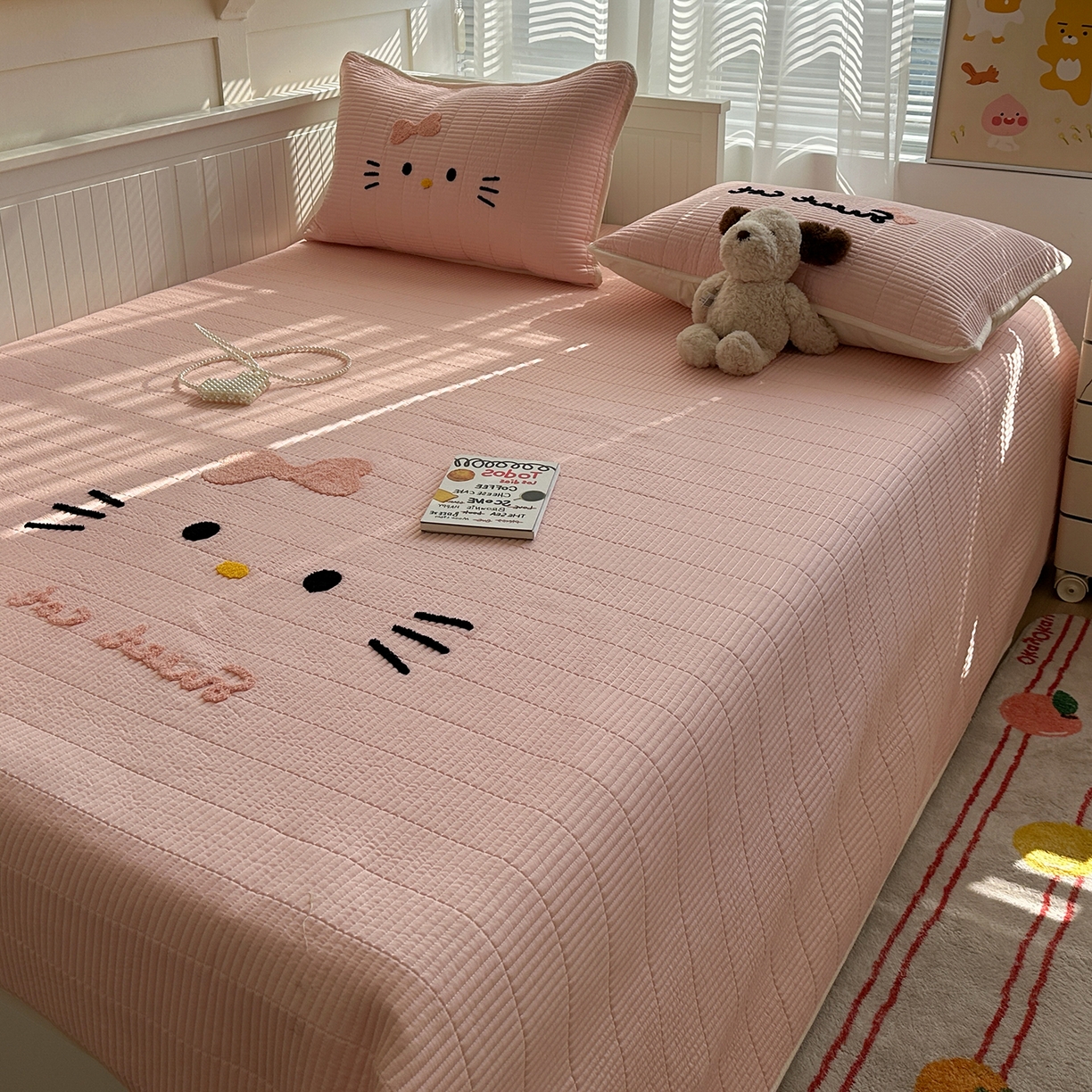 91家纺网 家纺一手货源 找家纺 繁花家居 2025新款云朵棉软到心坎可爱毛巾绣床盖，不跑床的加厚床单 喵喵-奶粉