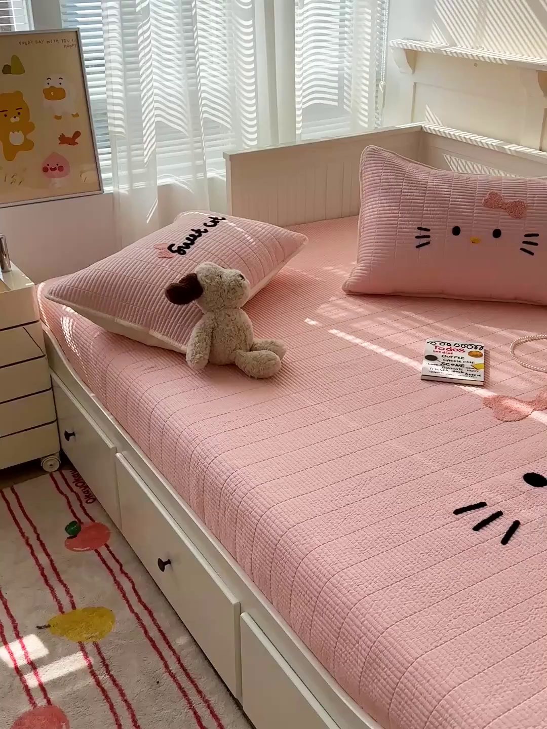 91家纺网 家纺一手货源 找家纺 繁花家居 2025新款云朵棉软到心坎可爱毛巾绣床盖，不跑床的加厚床单 喵喵-奶粉