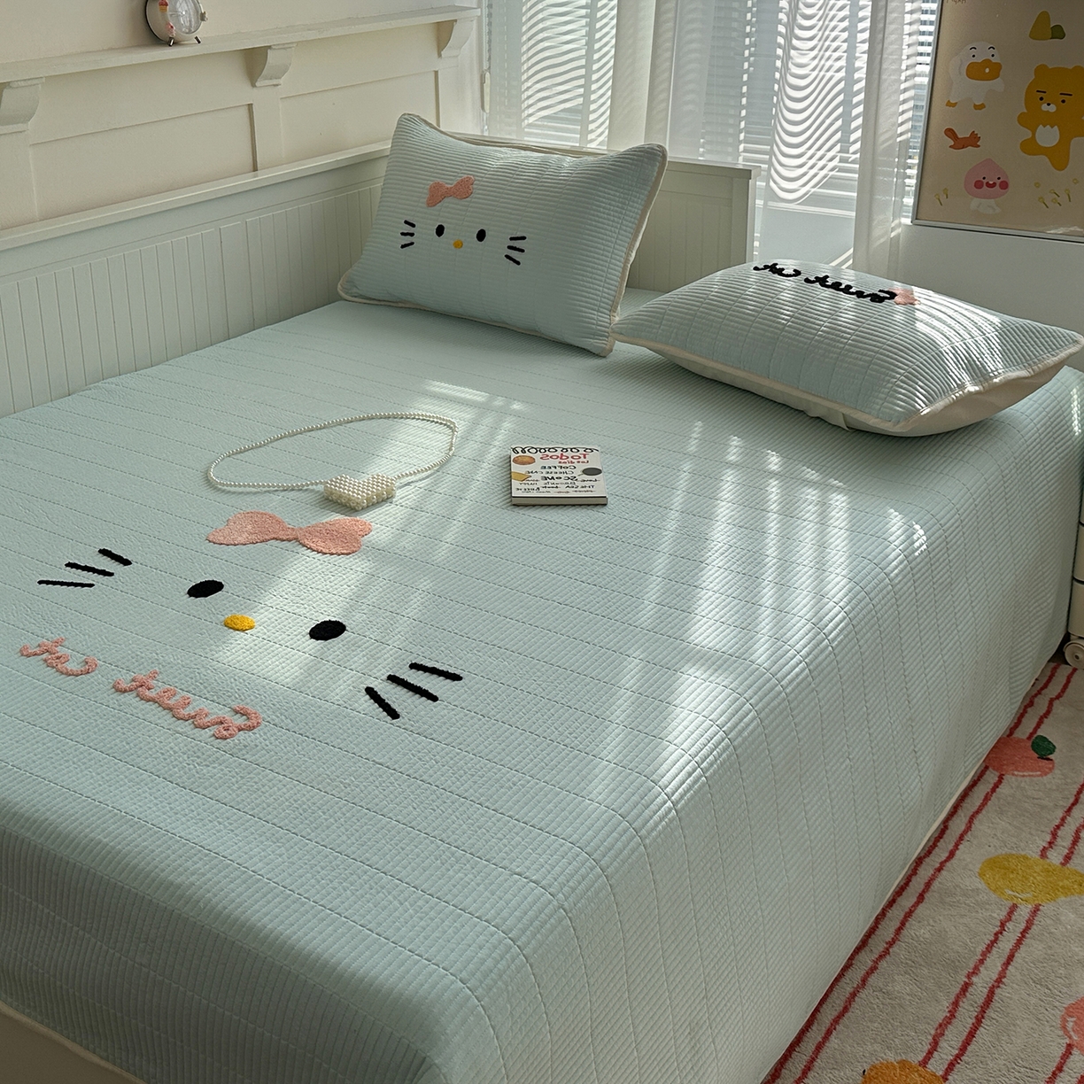 91家纺网 家纺一手货源 找家纺 繁花家居 2025新款云朵棉软到心坎可爱毛巾绣床盖，不跑床的加厚床单 喵喵-奶蓝