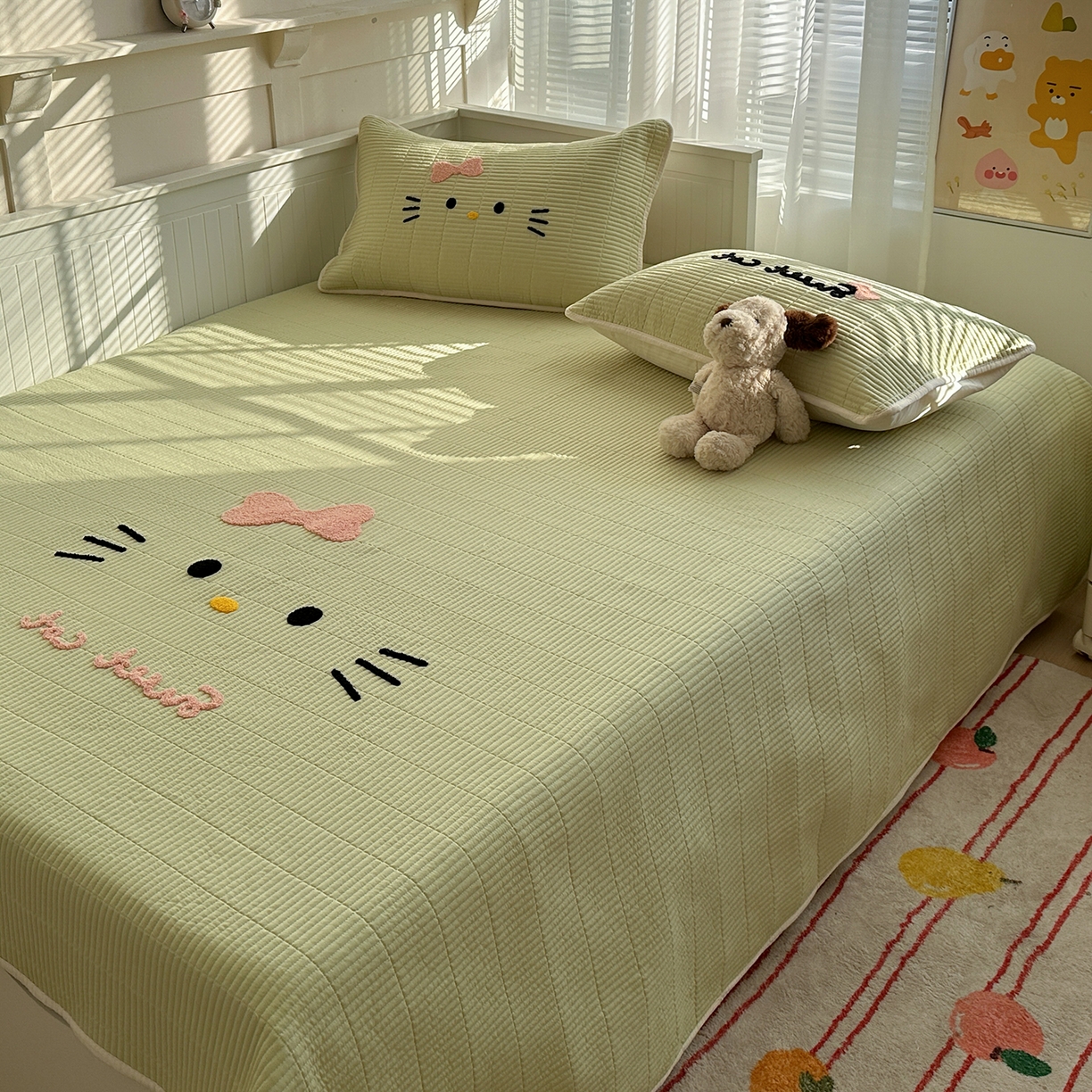 91家纺网 家纺一手货源 找家纺 繁花家居 2025新款云朵棉软到心坎可爱毛巾绣床盖，不跑床的加厚床单 喵喵-奶绿