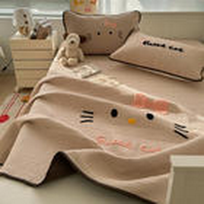 91家纺网 家纺一手货源 找家纺 繁花家居 2025新款云朵棉软到心坎可爱毛巾绣床盖，不跑床的加厚床单 喵喵-奶杏