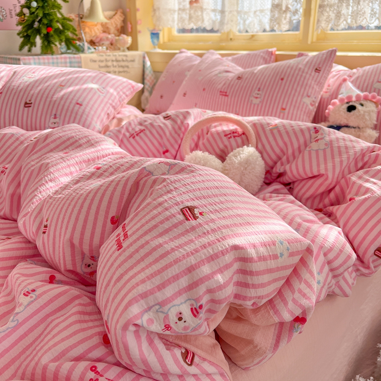 91家纺网 家纺一手货源 找家纺 玉海棠家纺 2025新款双层皱皱纱四件套 生日派对