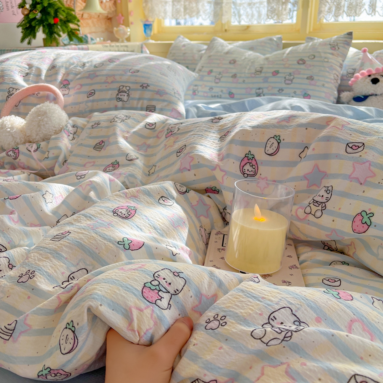 91家纺网 家纺一手货源 找家纺 玉海棠家纺 2025新款双层皱皱纱四件套 星光草莓猫